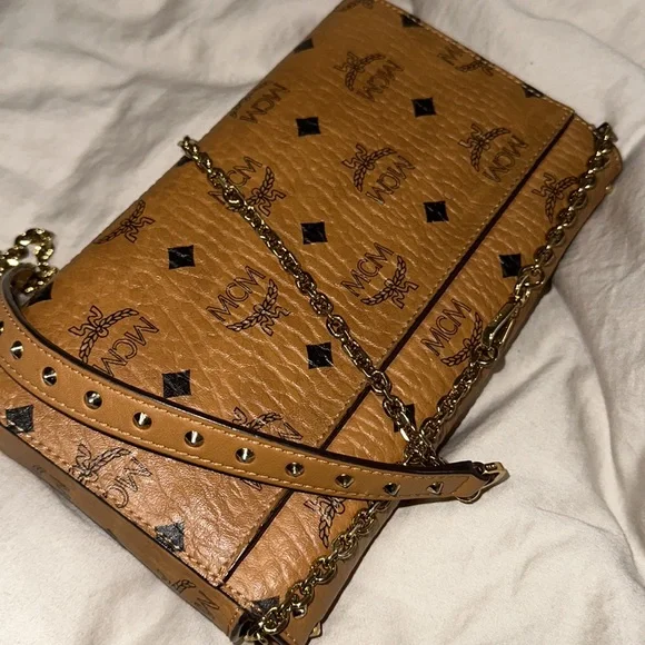 MCM crossbody chain bag Medium - Picture 4 of 4